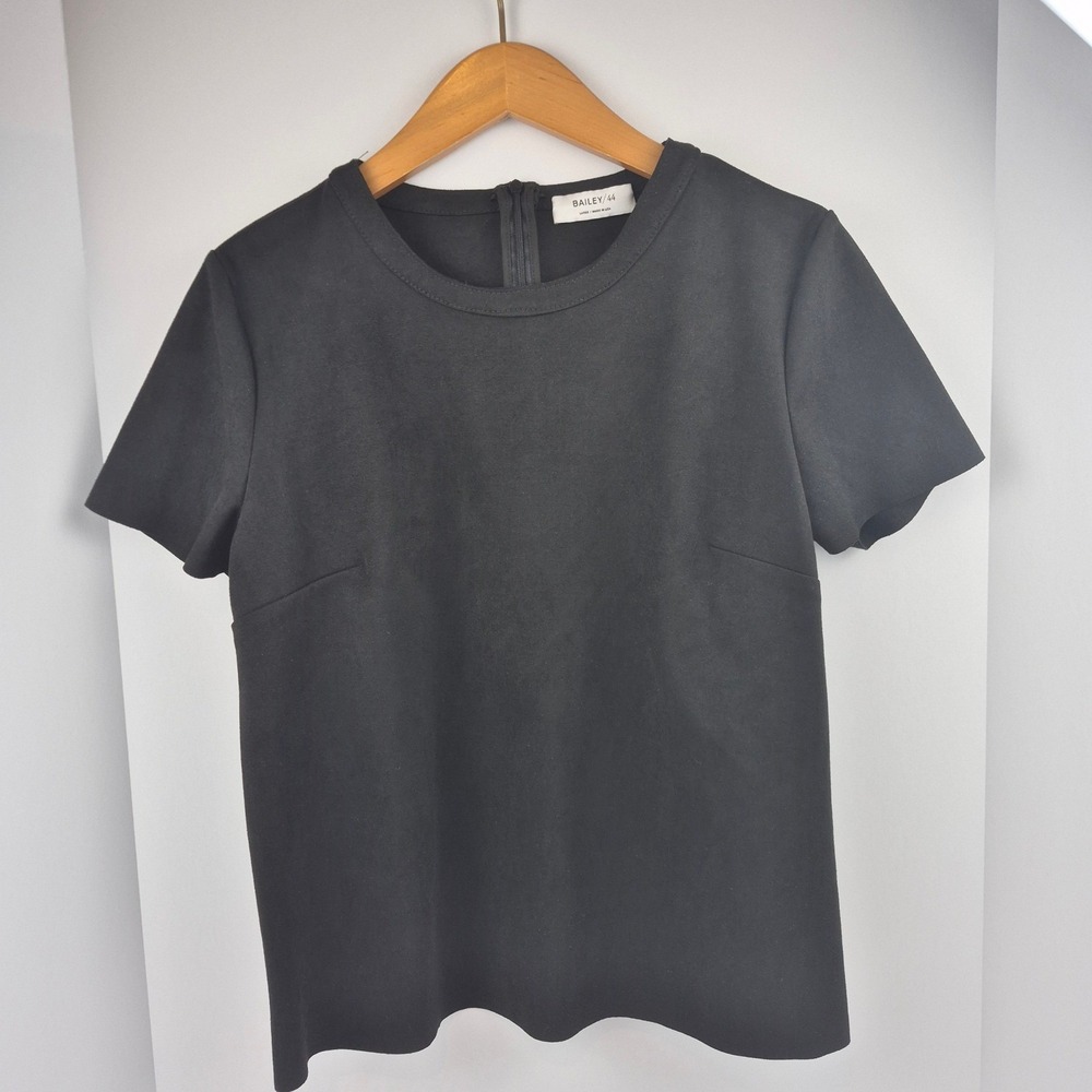 Bailey 44 Black Faux Suede Short Sleeve Top Women's L Back Zip Minimalist